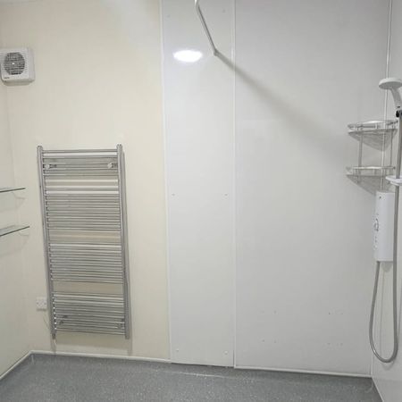 1 Bed - 121 Woodhouse Street, Woodhouse, Leeds - LS6 2PY - Student/Professional - Photo 4