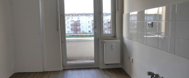 ﻿Schöne 2-Zimmer-Wohnung mit Tageslichtbad und Balkon im Limes-Quartier zu vermieten - Photo 1