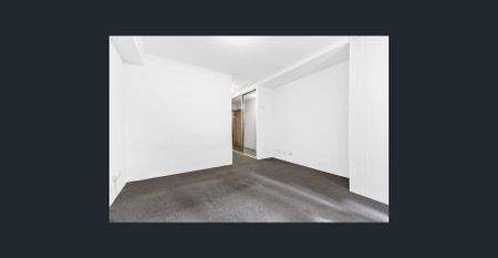 SPACIOUS 2 BEDROOM RESIDENCE IN PYRMONT - Photo 4