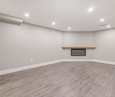 For Lease - 672 Castleguard Crescent Unit# 2, Burlington, Ontario - Photo 3