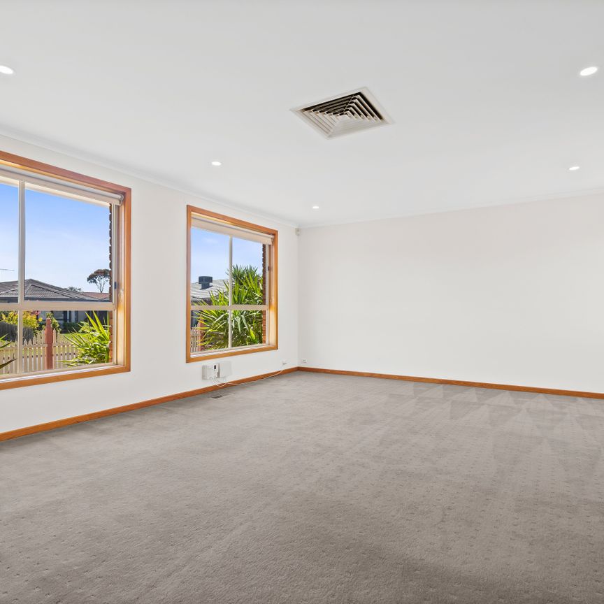 Charming 3-Bedroom Home with Abundant Natural Light - Photo 1