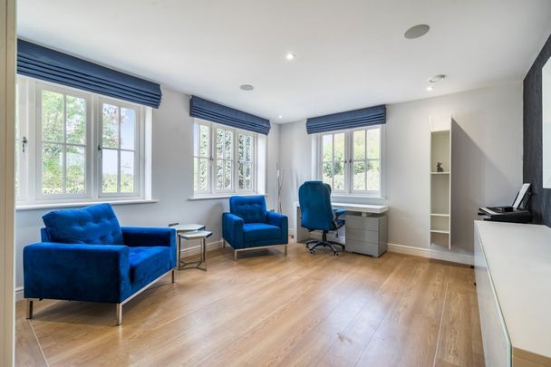 6 bedroom detached house to rent - Photo 1