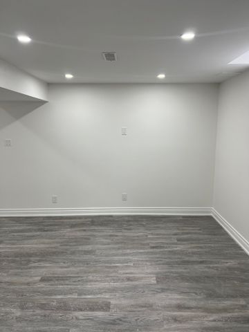 For Lease - 16 Wilsongary Circle Unit# Bsmt, Ajax, Ontario - Photo 2