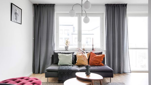 Skogängsvägen, Spånga - Photo 1