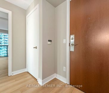 Zip Condos and Lofts - Photo 1