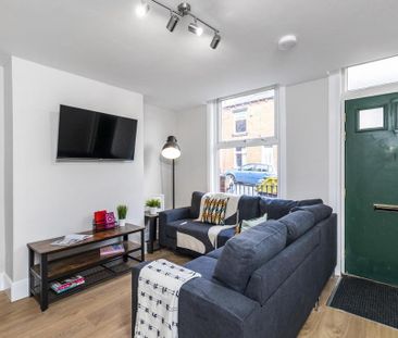 5 bedroom house to rent - Photo 2