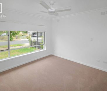 15 Maple St, Shepparton - Photo 2