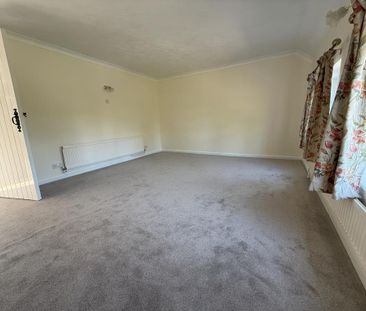 4 bedroom detached house to rent - Photo 1