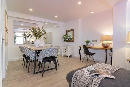 Calle Victoria, Málaga, Andalusia 29012 - Photo 2