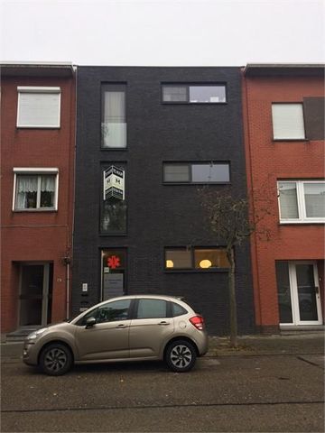 Prachtig recent nieuwbouwappartement met 2 slaapkamers en terras. - Foto 3