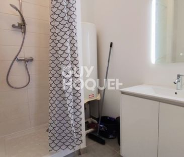 Studio Meublé Rénové en Hypercentre ? Idéal Étudiant ou Jeune Actif ! - Photo 3