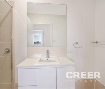 22a Birch Grove, Aberglasslyn - Photo 3