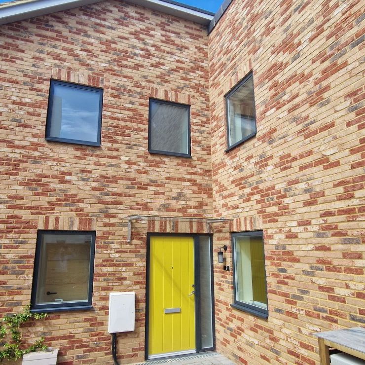 39 The Droveway - Photo 1
