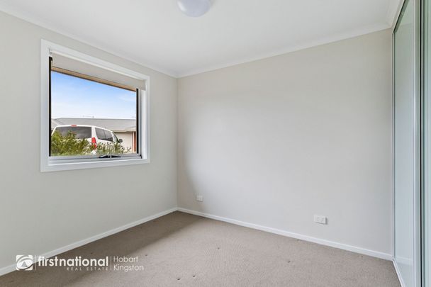 7/9 Frost Street, 7054, Snug Tas - Photo 1