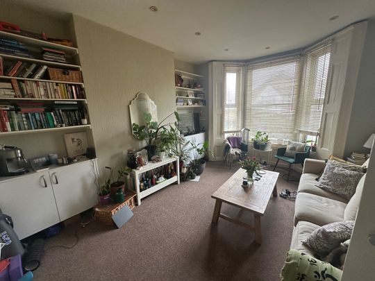 1 Bed Flat, Station Mansions, N3 - Photo 1