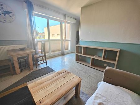 Location Appartement 1 pièce 34m² - Photo 2