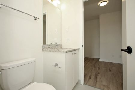 For Lease - 335 Wheat Boom Drive Unit# 1507, Oakville, Ontario - Photo 2