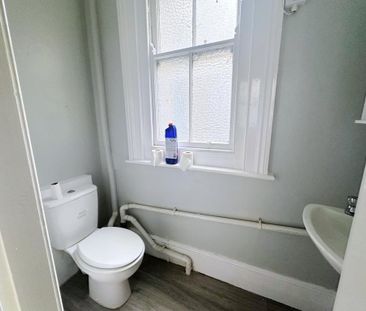 1 bedroom house of multiple occupation to rent - Photo 6