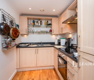 1 bedroom apartment to rent Maybury Mews - Photo 1