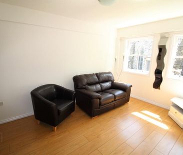 Castle Street, Lisburn, BT27 4XD - Photo 1