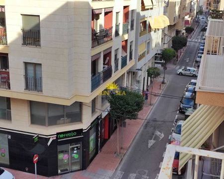ONE-BEDROOM APARTMENT – SANTA POLA - Photo 3
