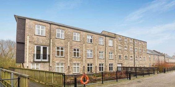 Woodford Mill, Witney, OX28 - Photo 3