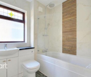 4 bedroom bungalow to rent - Photo 3