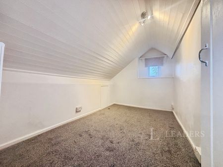 3 bedroom end of terrace to rent Stafford Street, WS12 - Photo 4