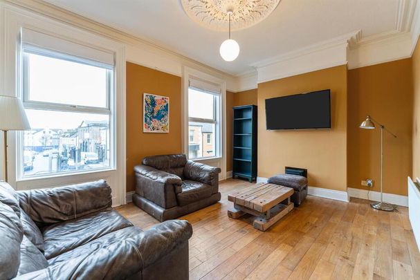 37 High Street, Donaghadee, BT21 0AQ - Photo 1