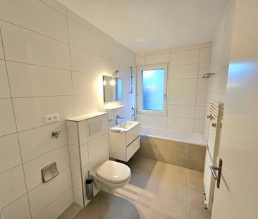 BEL APPARTEMENT 4.5PCES A MONTHEY ENTIEREMENT RENOVE - Photo 3