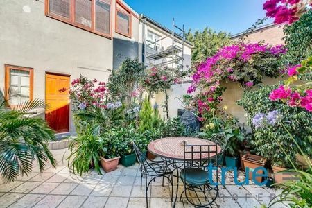 AFFORDABLE AND CONVENIENT IN IMMACULATELY KEPT HOME - Photo 3