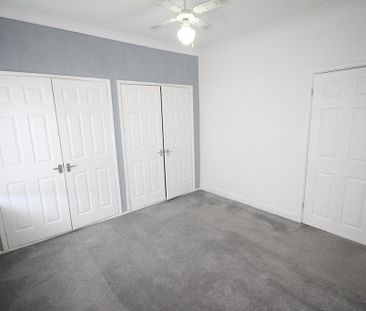 3 bedroom end of terrace house to rent - Photo 6