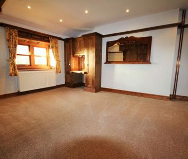 3 bedroom semi-detached house to rent - Photo 3