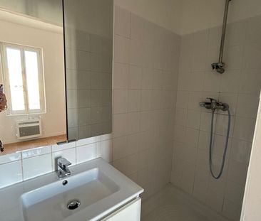 Location Appartement 2 pièces 38m² TOULON 83000 - Photo 2