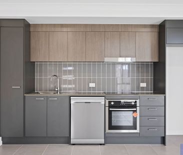 2/17 Tranquility Boulevard, Morayfield QLD 4506 - House For Rent | ... - Photo 3