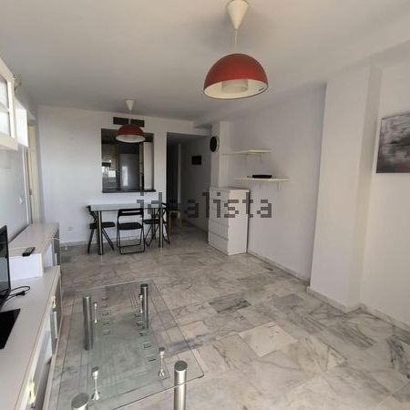 Alquiler de piso en Calle Ágave - Photo 1