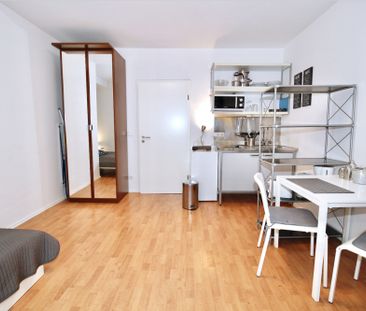 1 Zimmer in Düsseldorf - Photo 1