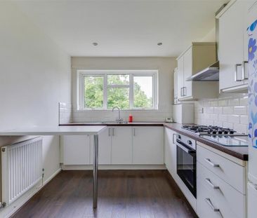 2 bedroom flat to rent - Photo 6
