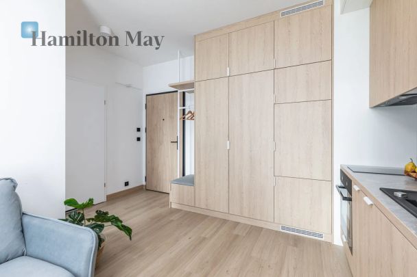Nowoczesny dwupokojowy apartament z balkonem w prestiżowej inwestycji na Mokotowie - Zdjęcie 1