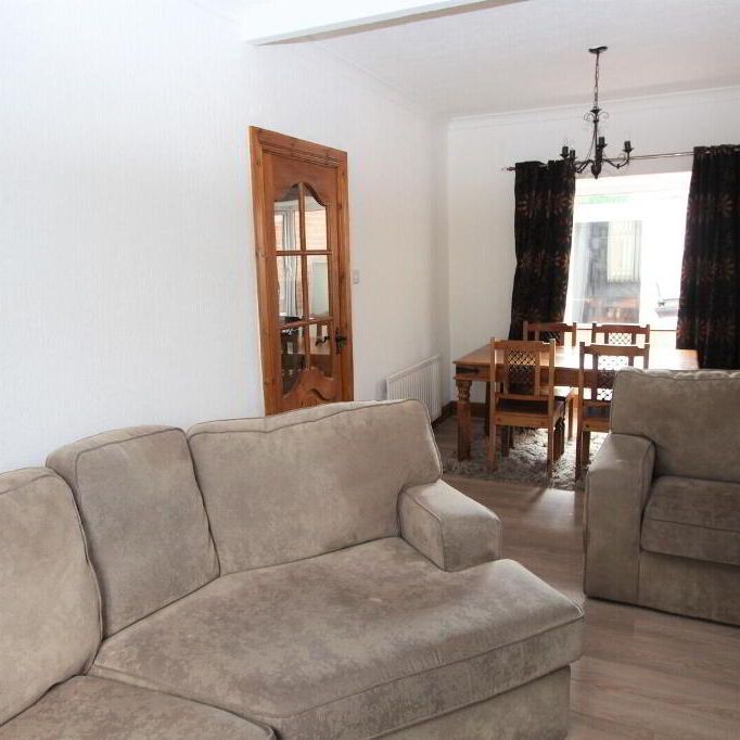 3 Strandburn Drive, Belfast, BT4 1NB - Photo 1