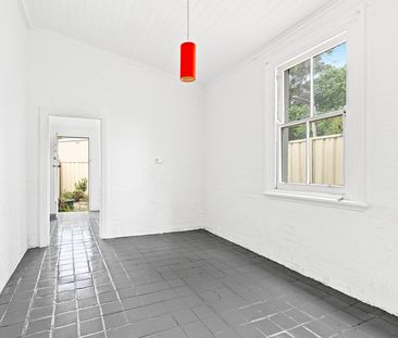 132 Australia Street, Camperdown NSW 2050 - House For Rent | Domain - Photo 6