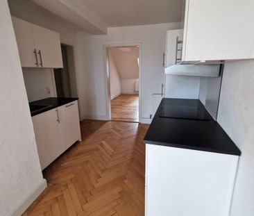 Schöne 2,5-Zimmer-Wohnung in saniertem Altbau in Bregenz mit Seesicht - Foto 6