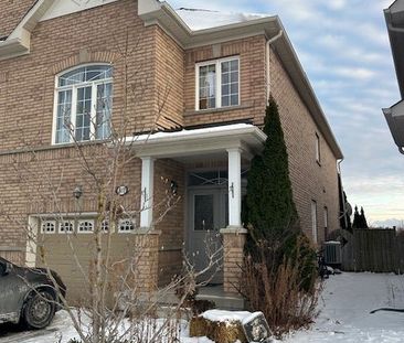 For Lease - 531 Reeves Way Boulevard Unit# Main, Whitchurch-Stouffv... - Photo 1