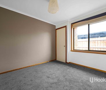 Relaxed Living with Indoor and Outdoor Entertaining! APPLICATIONS N... - Photo 3