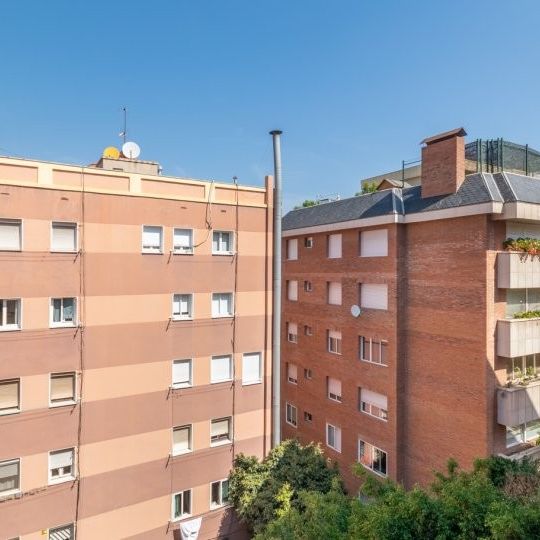 barcelona, Catalonia 08017 - Photo 1