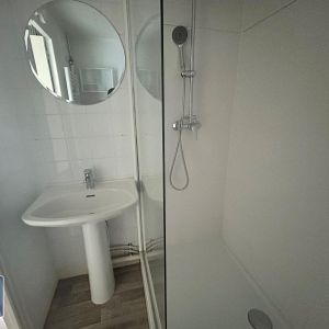 Location Appartement 1 pièce 20m² LILLE 59000 - Photo 2