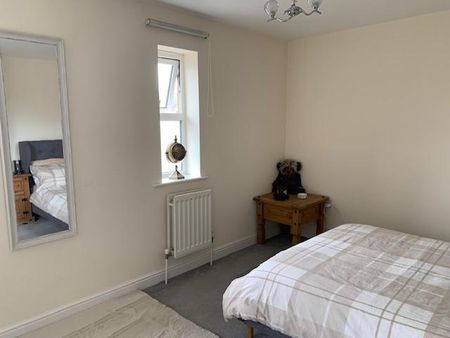 2 bedroom semi-detached house to rent - Photo 2