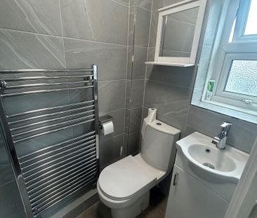 Tregonwell Road, Bournemouth, Dorset, BH2 - Photo 5