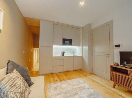 Rua de Antero de Quental, Porto, Braga 4050-052 - Photo 3