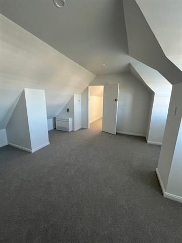 LARGE FAMILY HOME - ORAKEI - Photo 4